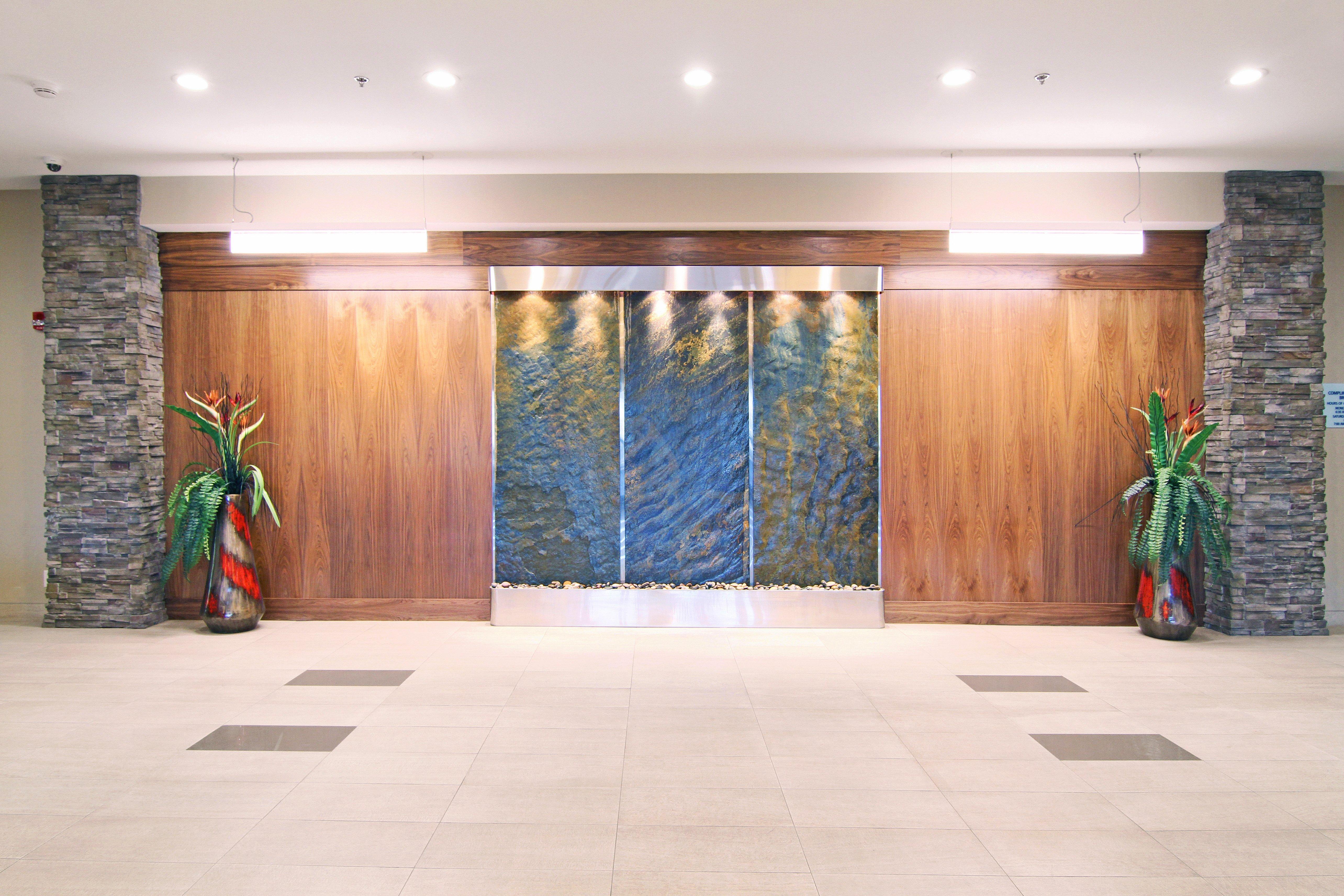 Holiday Inn Express And Suites Calgary University By Ihg Zewnętrze zdjęcie