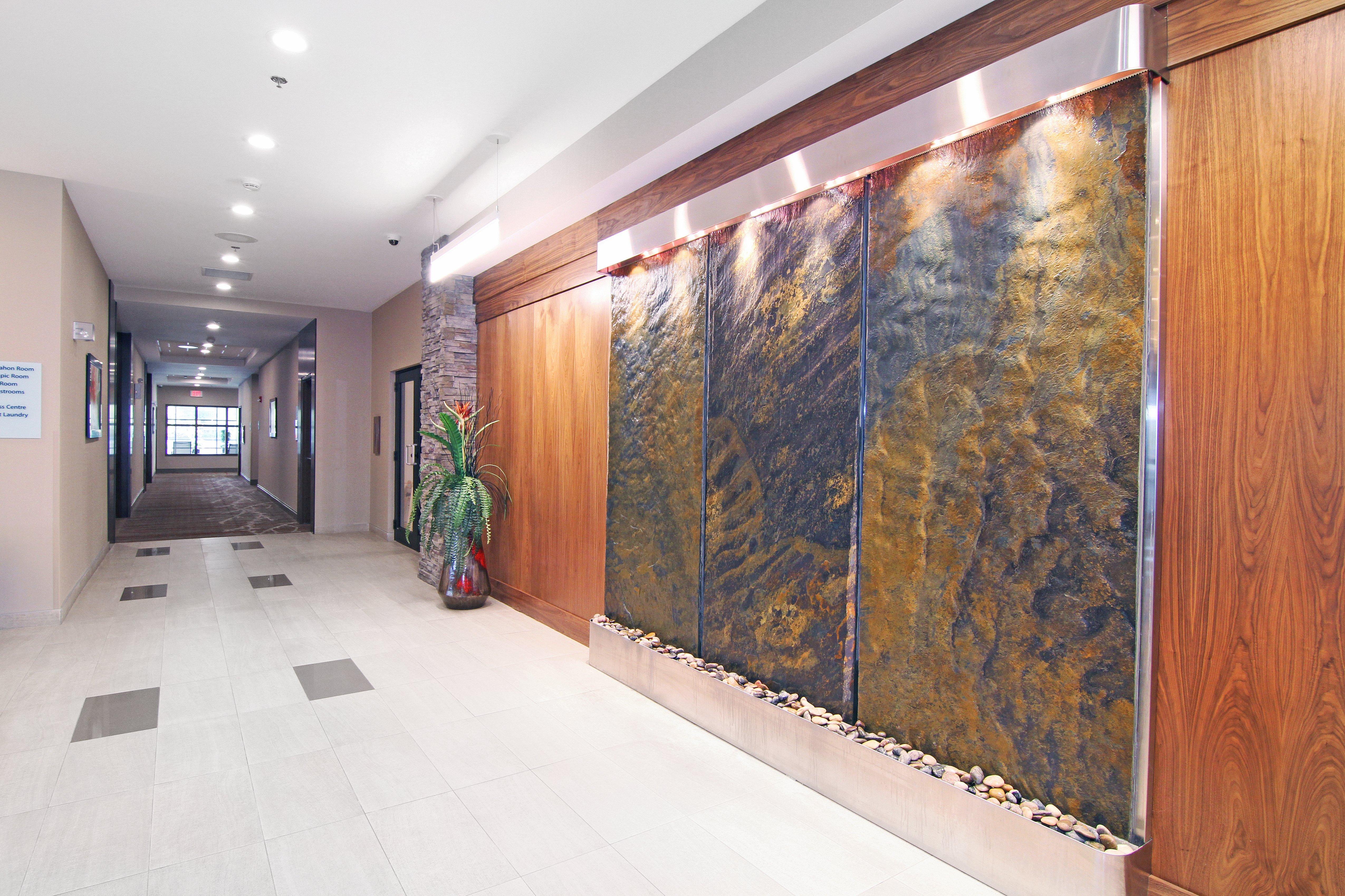 Holiday Inn Express And Suites Calgary University By Ihg Zewnętrze zdjęcie