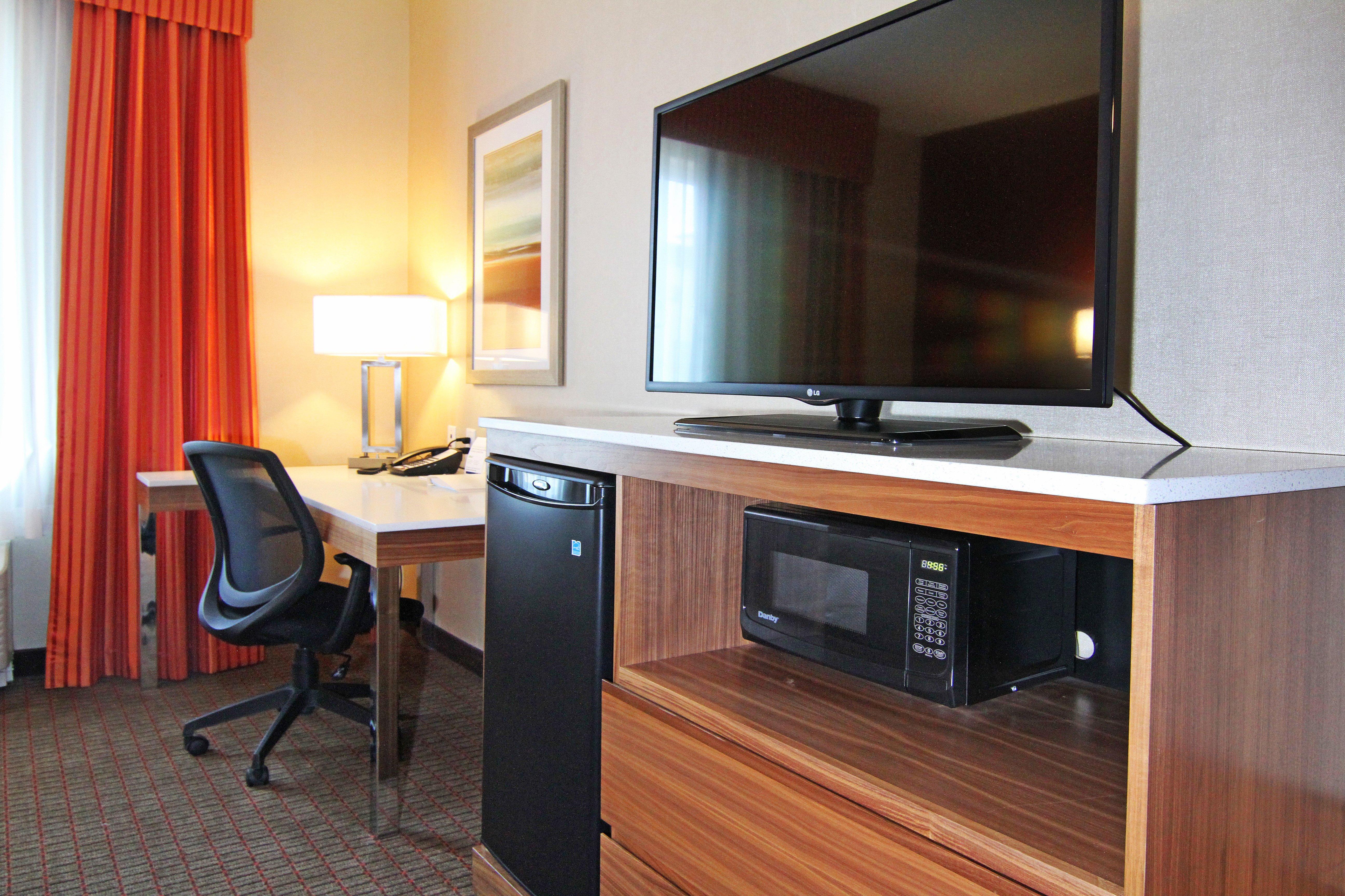 Holiday Inn Express And Suites Calgary University By Ihg Zewnętrze zdjęcie