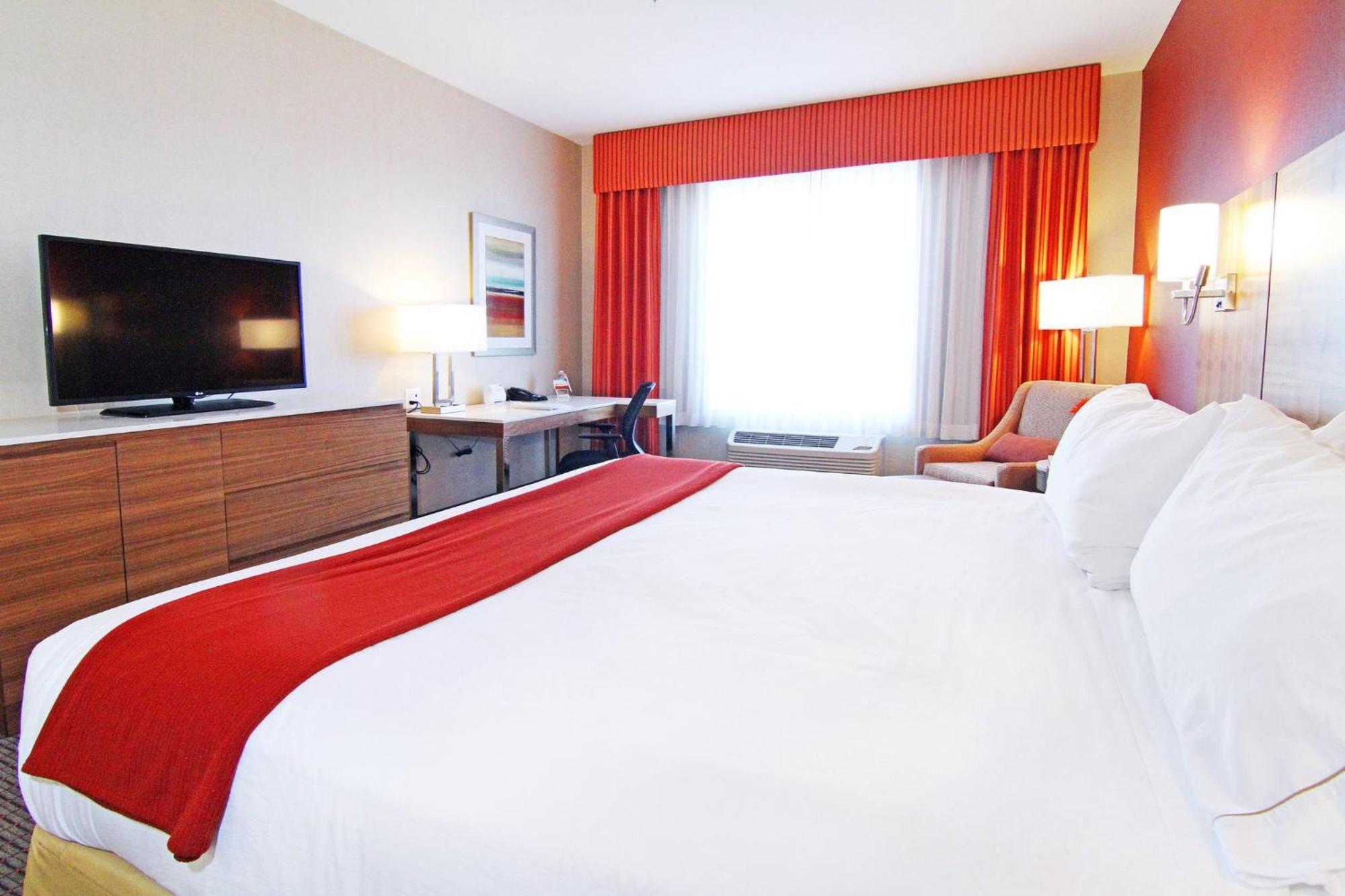 Holiday Inn Express And Suites Calgary University By Ihg Zewnętrze zdjęcie
